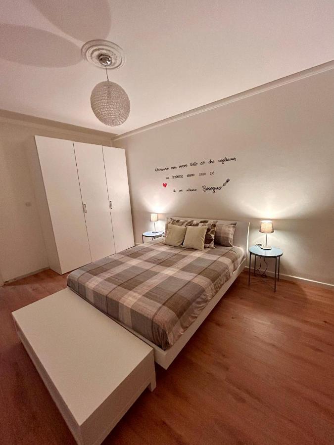 Residenza D'Annunzio Apartment Триест Екстериор снимка